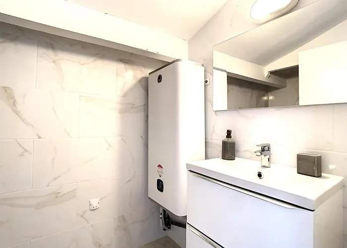 3 A Proximite Des Plages Apartment